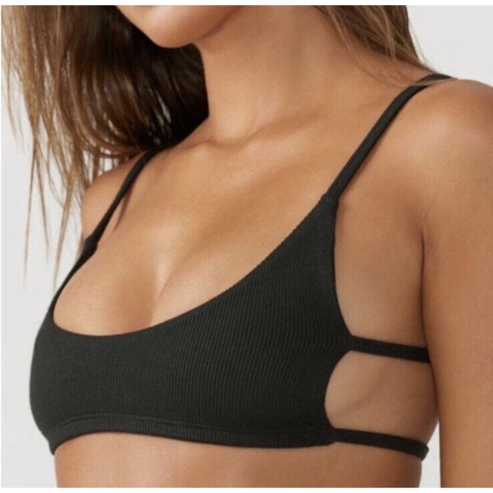 Sale🩵🤍KAI Ribbed Sexy Strappy Bralette 🩵🤍 - Picture 3 of 6